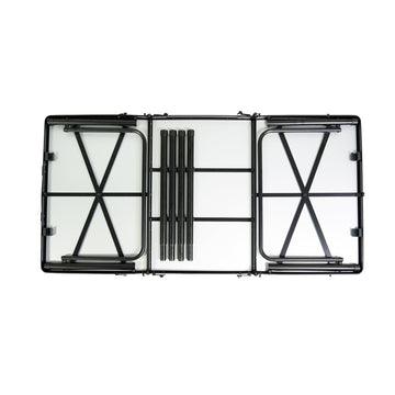 23ZERO Two-Fold table aluminum frame and steel legs blend lightness and strength.