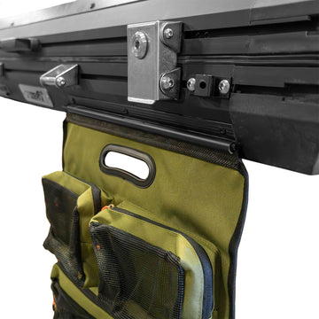 23ZERO Utility Hanger rugged materials resist wear during trips.