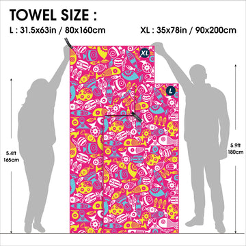 4Monster eco-friendly plant-dyed towel features durable stitching for long-lasting beach use.