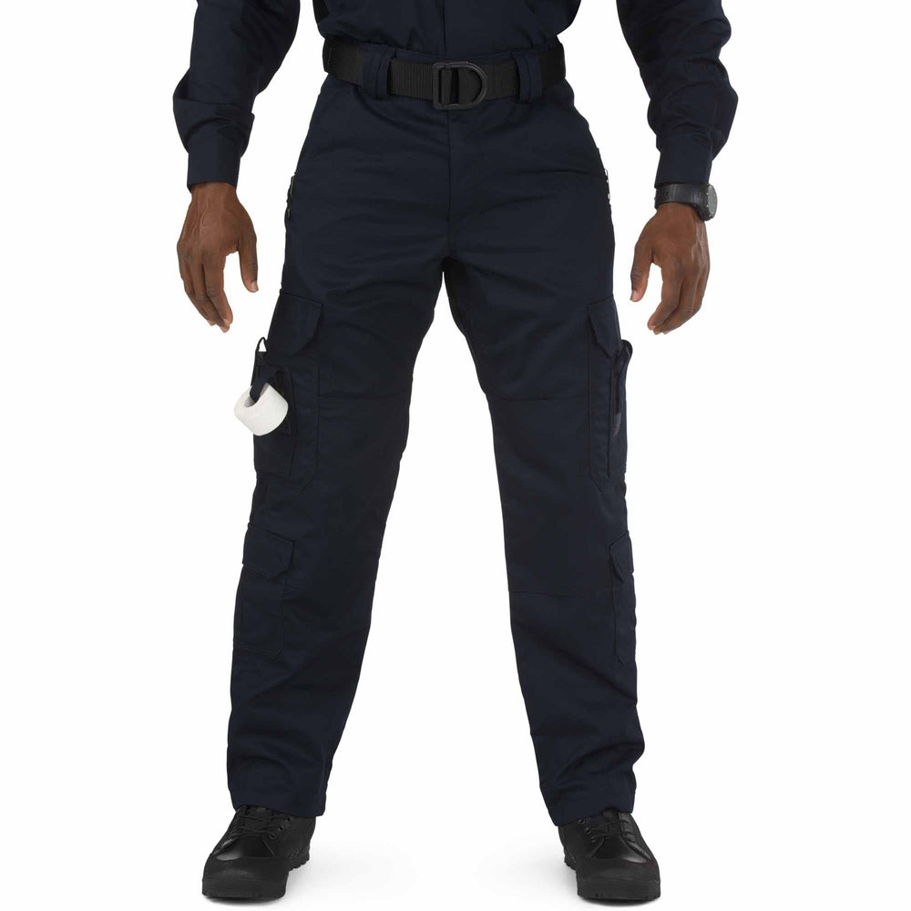 5.11 Tactical men's work pants highlights reinforced knees for kneepad compatibility during tasks