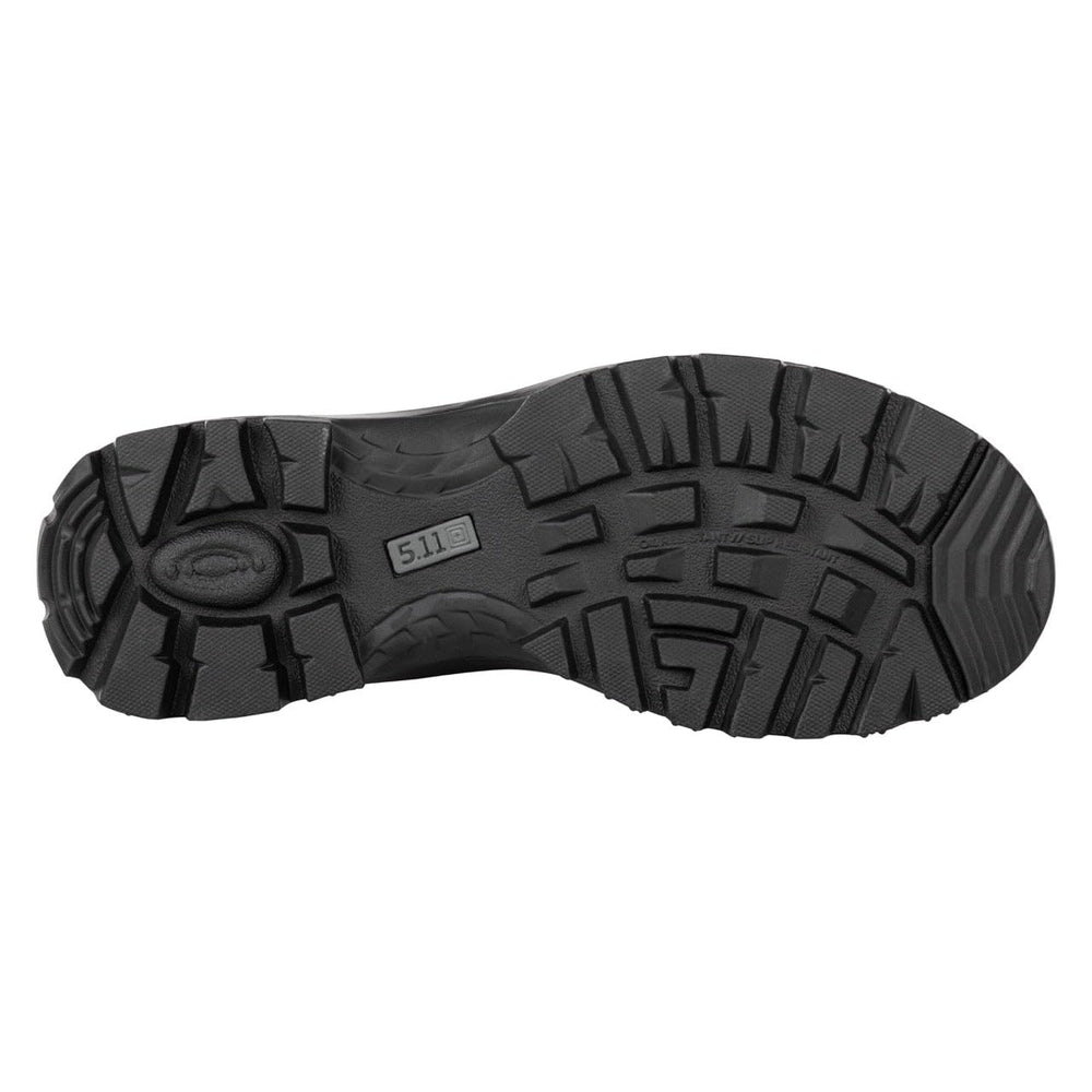 5.11 ATAC 2.0 boot carbon-tac protective toe enhances impact protection.