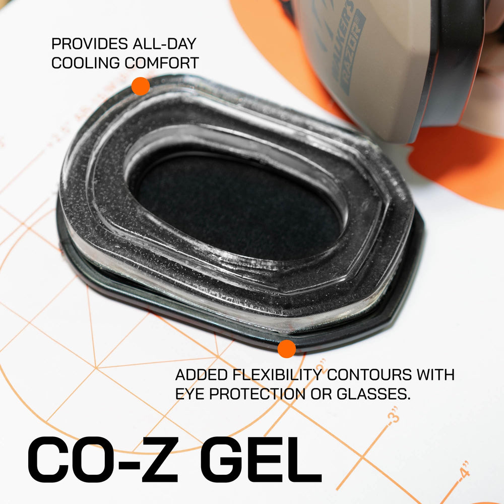 704 Gear Fader CO-Z gel ear pads provide soft comfort and seal with glasses.