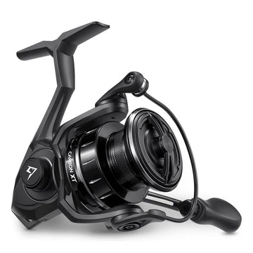 Piscifun Carbon XT reel front view shows lightweight carbon frame for comfort