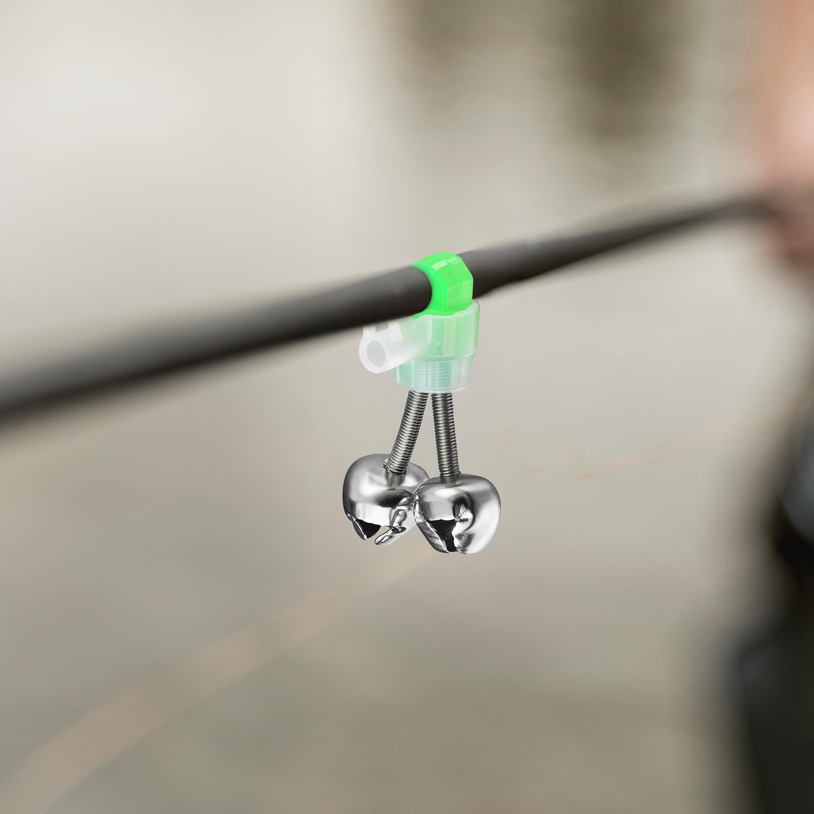 Dual-bell bite alarm with 1.89 inch length by SynHHergyx