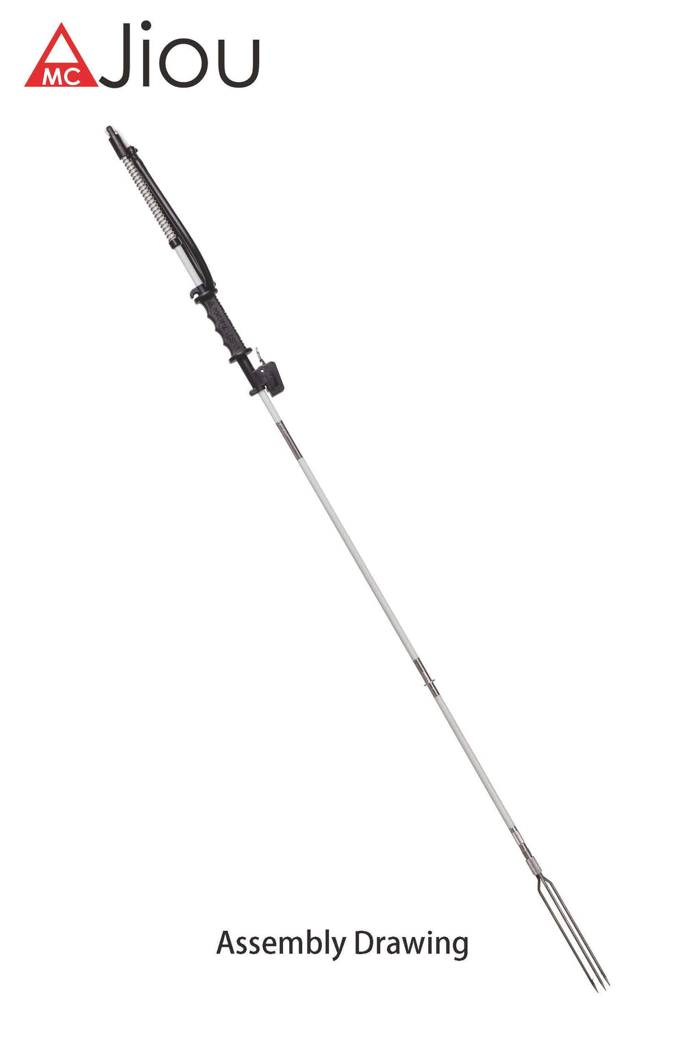 A MC JIOU four-piece rod demonstrates compact travel design for freediving adventures