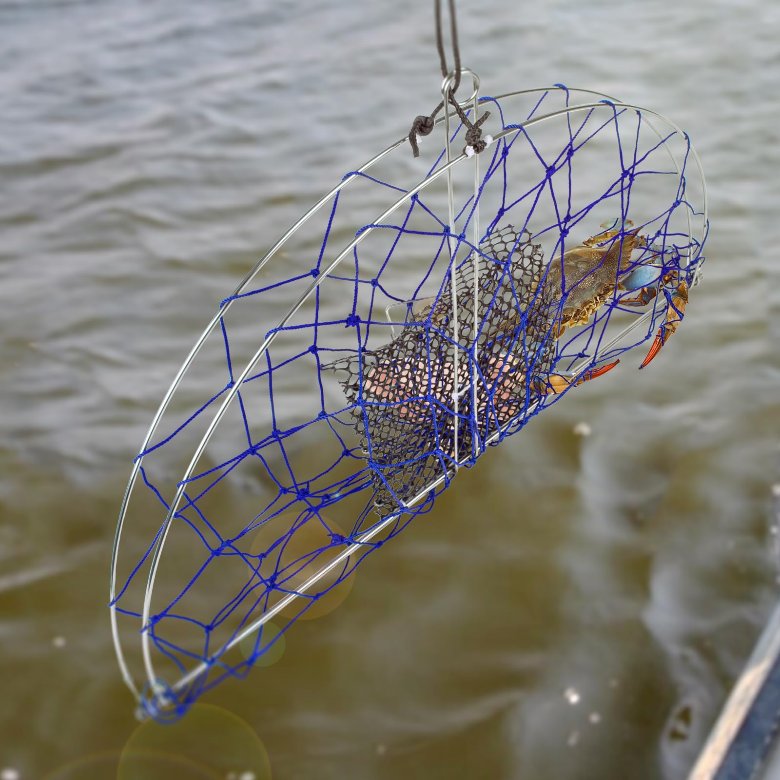 A1FISHER round trap in action with rod casting for convenience