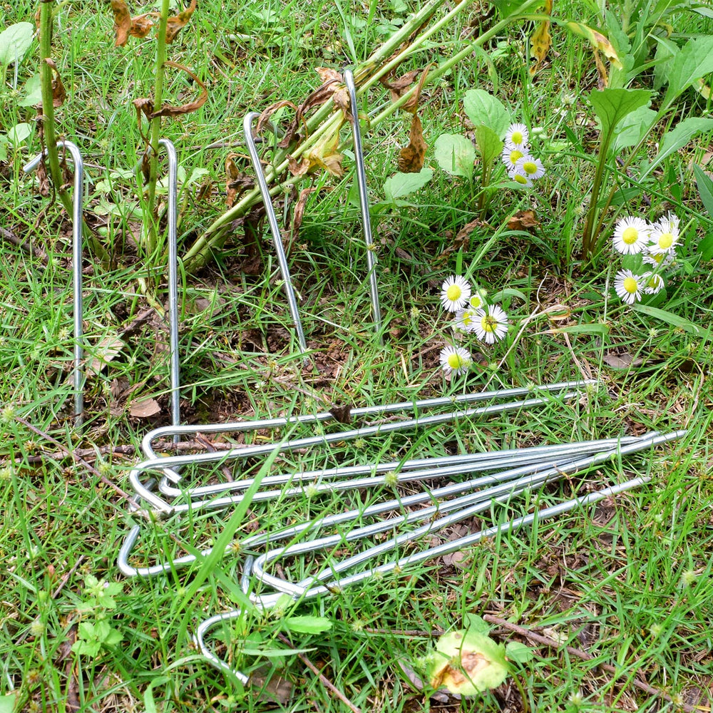 Aagut versatile stake for garden, fences, netting, and more.
