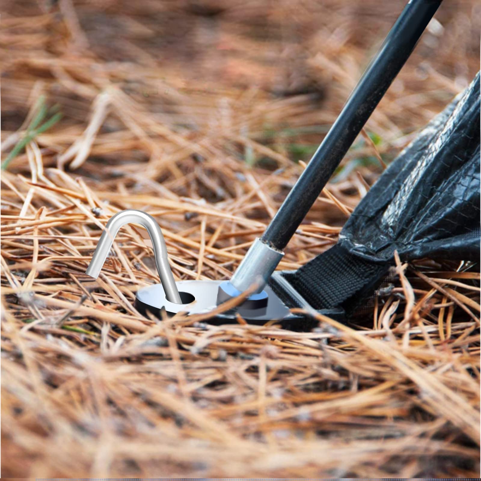 Aagut rust-resistant galvanized finish extends outdoor life.