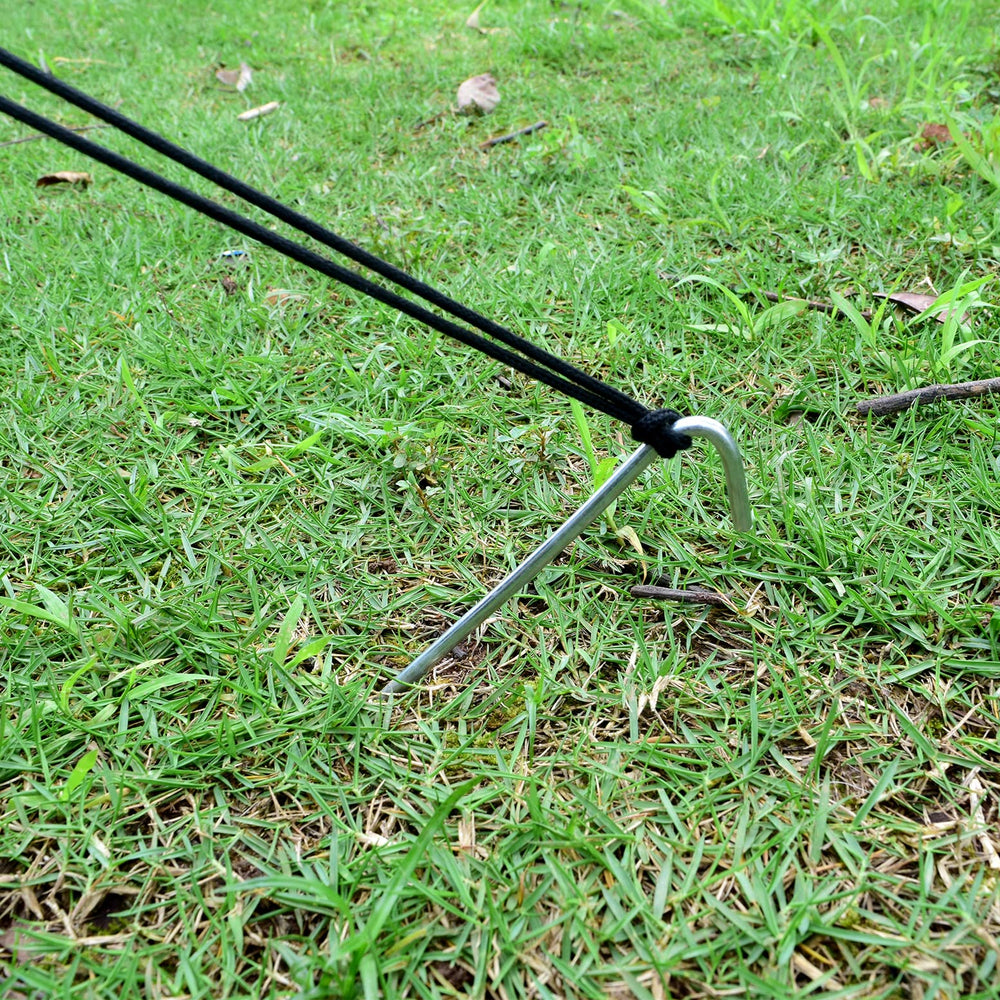Aagut secure rope-top detail aids quick tensioning of lines.