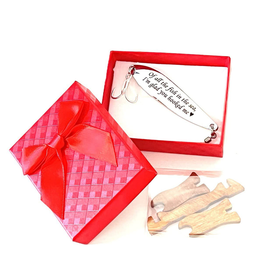 Aartedesign gift box packaging for premium lure, ready to give