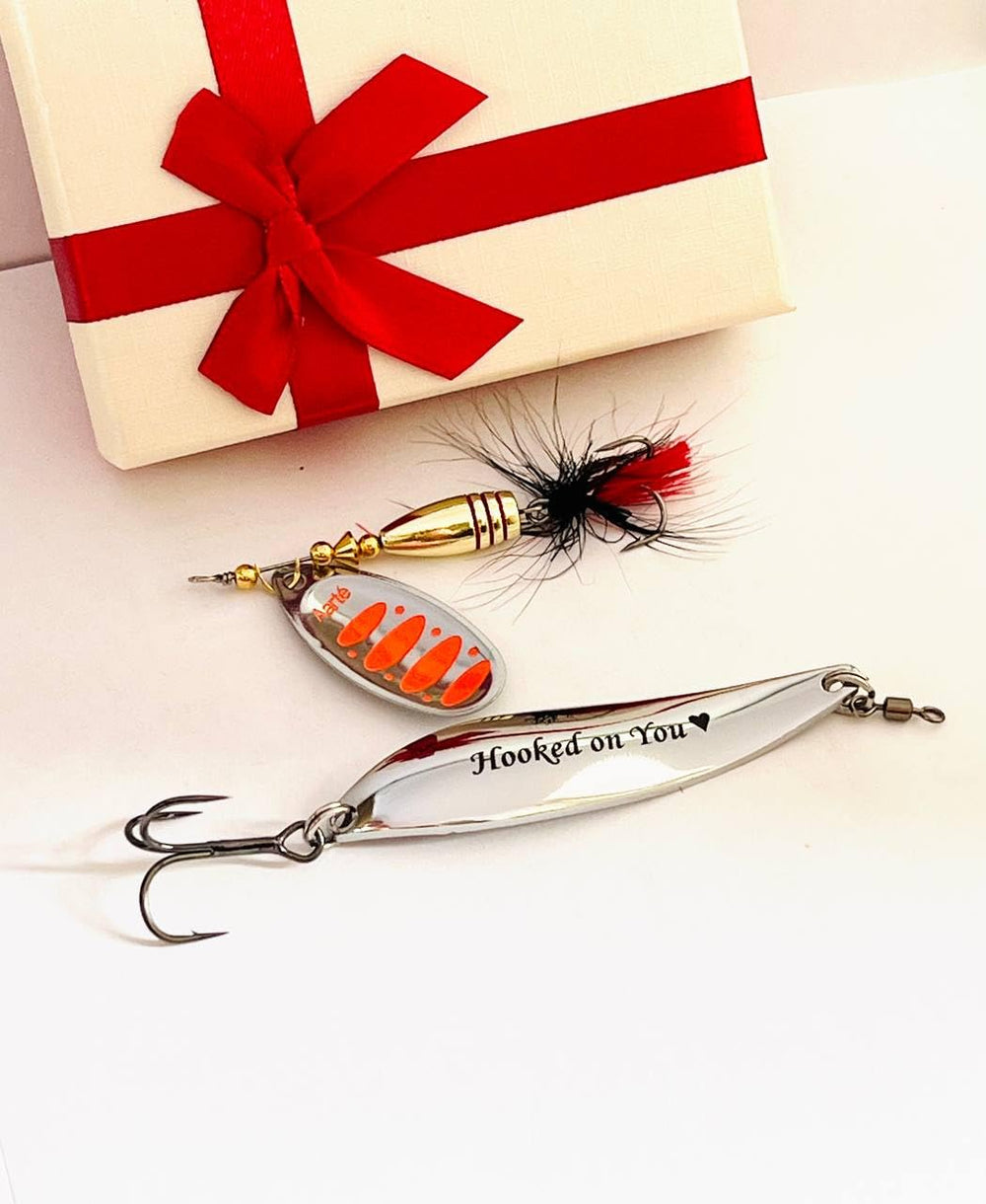 Aartedesign gift-set-box showing ready-for-gift packaging and premium quality lure set.