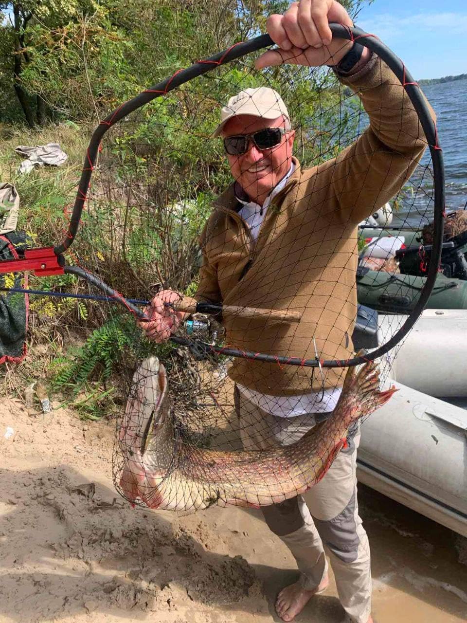Aartedesign in-use-angler demonstrating lure performance for both fresh and saltwater.