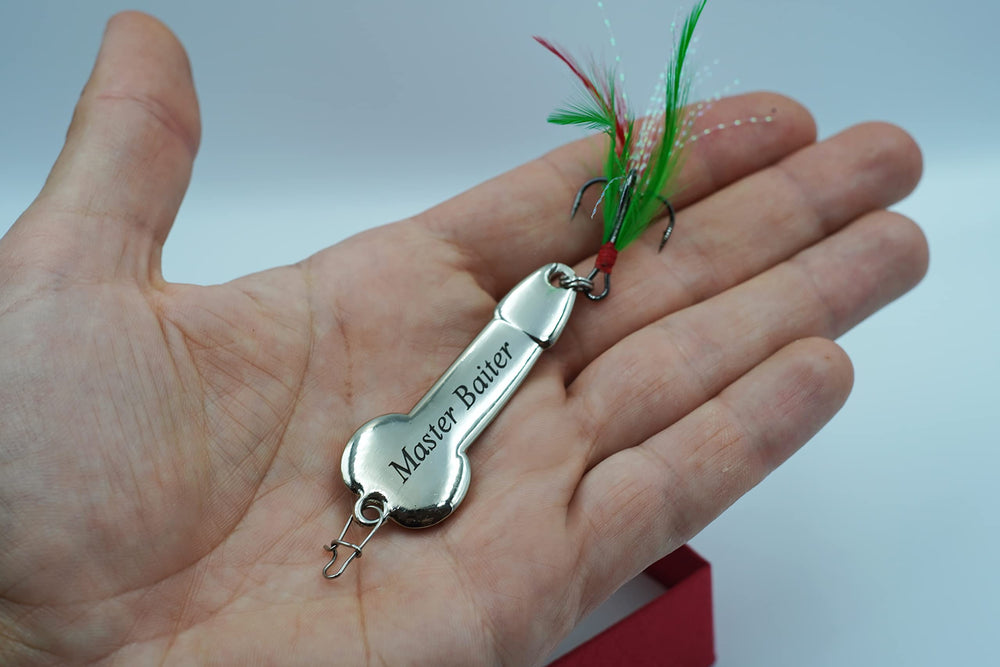 Aartedesign spoon lure close-up with sharp hooks for reliable strikes.
