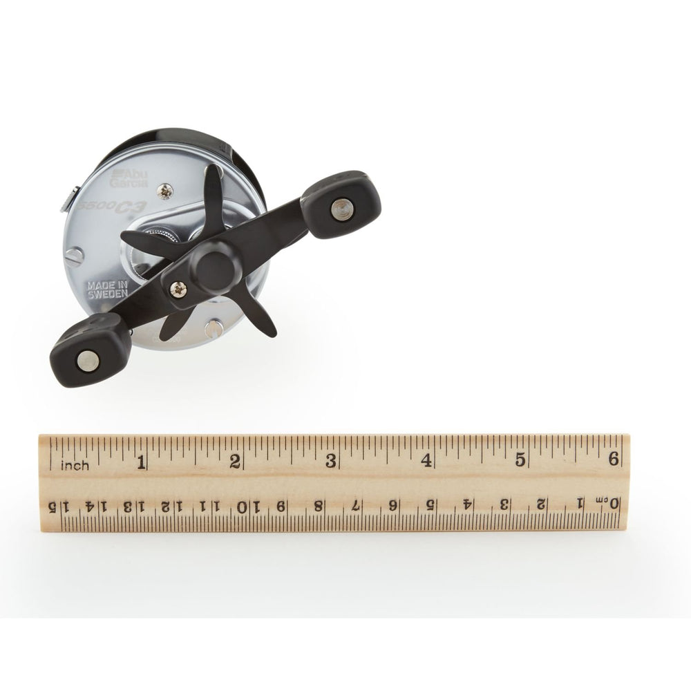 Spool and line guide close-up of C3 5500 reel