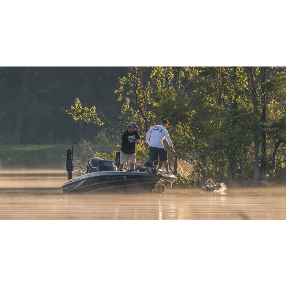 Ambassadeur C3 5500 carbon drag emphasizes smooth performance.