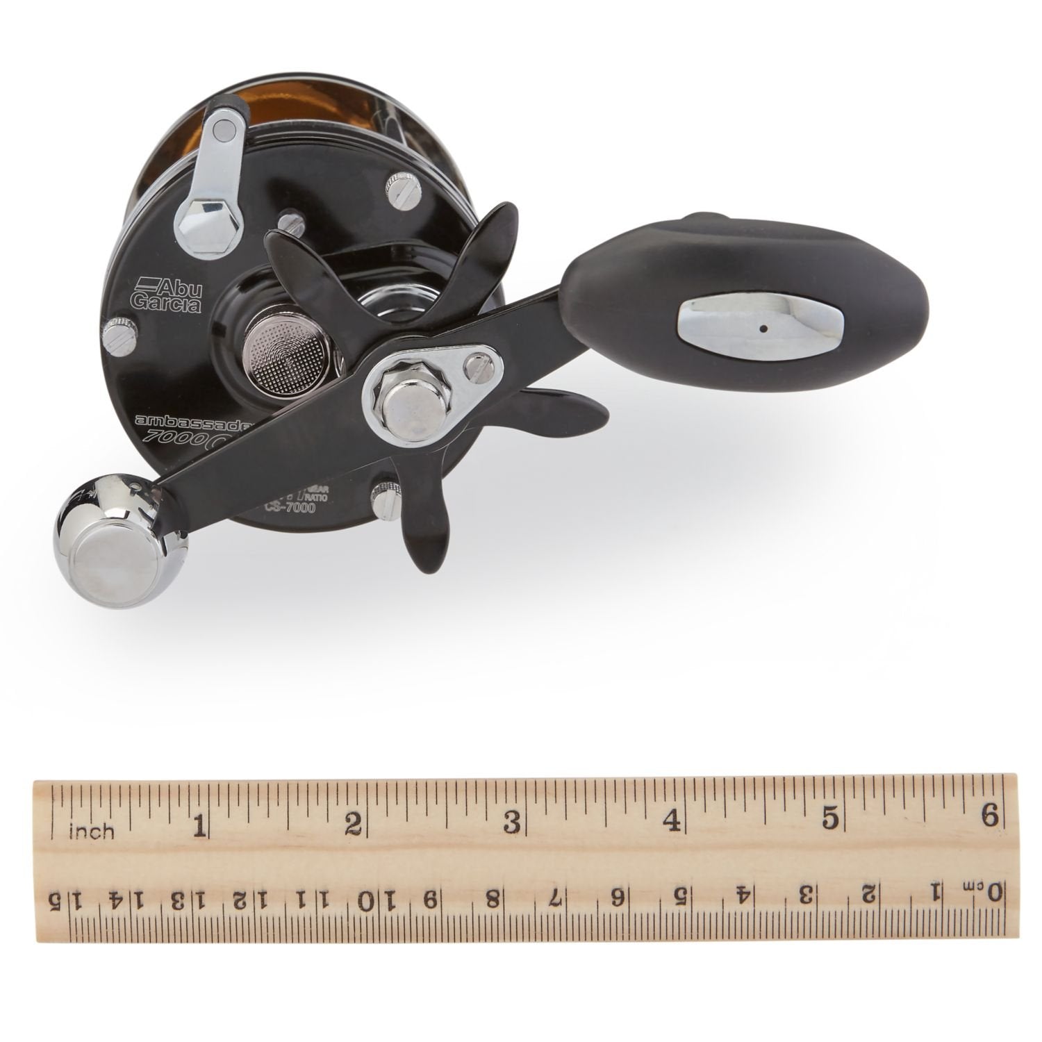 Abu Garcia Ambassadeur CS extended bent handle improves torque and cranking efficiency.