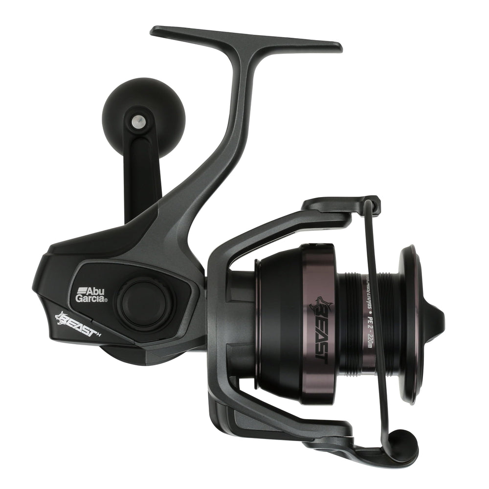 ABU GARCIA Beast 4000 in action catching large targets with control.