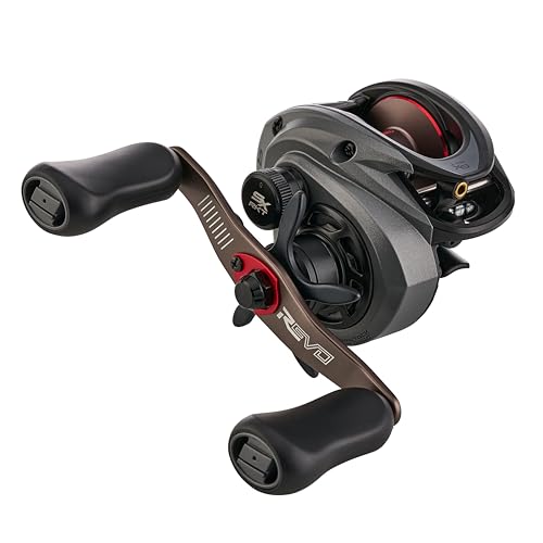 Abu Garcia Revo 5 SX RKT recovery crank in action for swift line pickup.