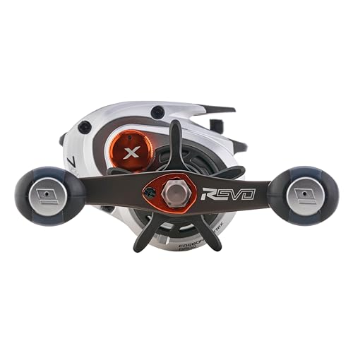Abu Garcia Revo 5 X asymmetrical body enhances balance during long casts and retrieves.