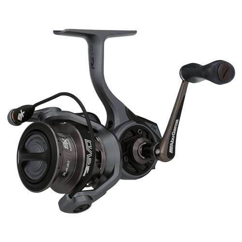 Abu Garcia Revo SX side view highlights ergonomic handle for comfortable sessions.