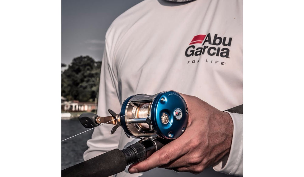 Abu Garcia Ambassadeur C4 5600 gear system close-up demonstrates Duragear strength for tough retrieves.
