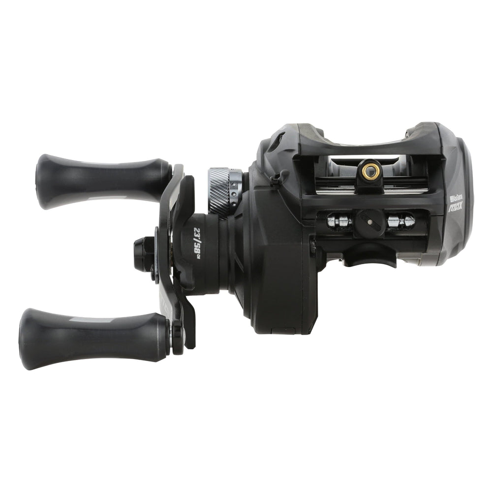 Graphite body and sideplates keep weight down without sacrificing strength.