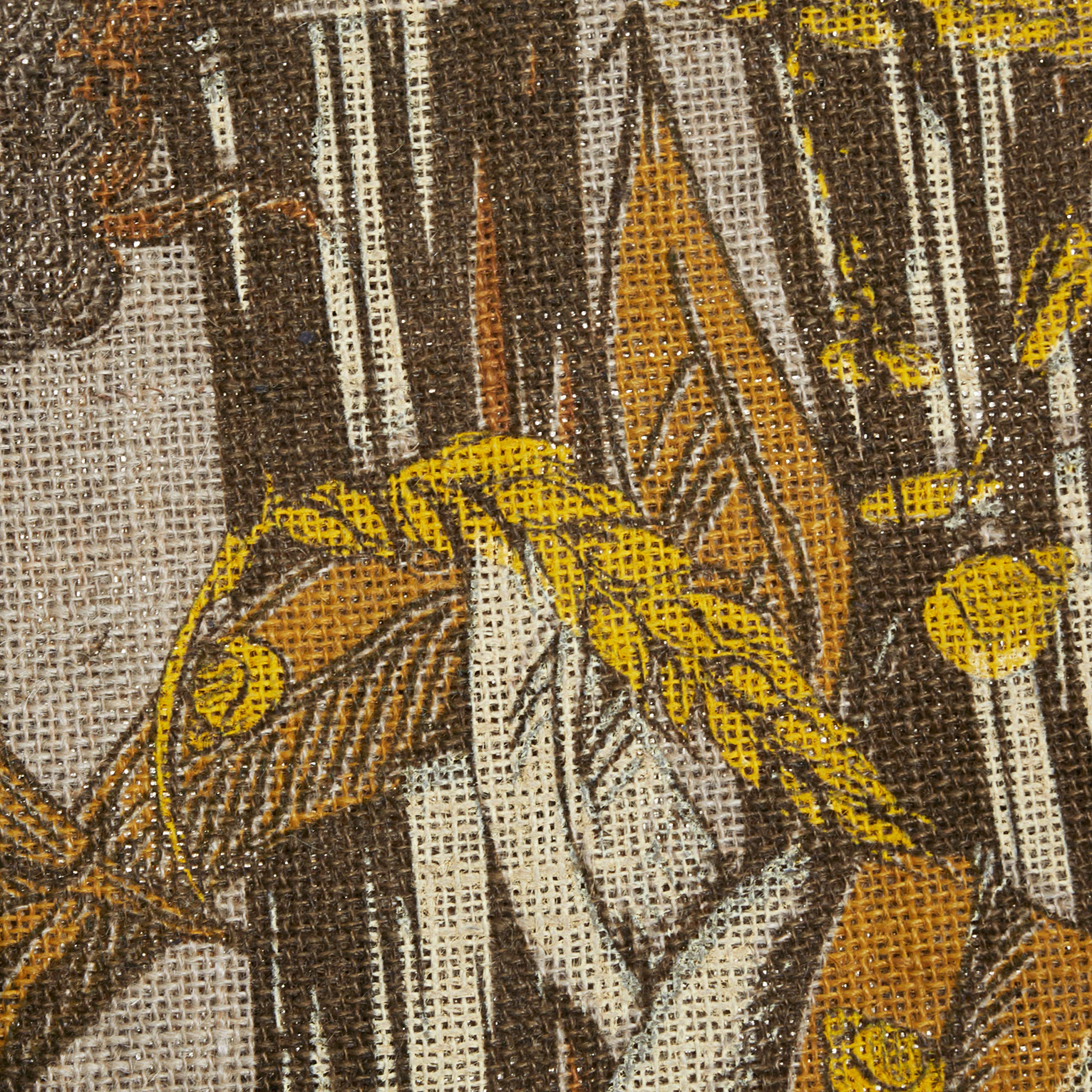 AC ALLEN Vanish burlap Grain Belt Camo pattern blends with natural textures.