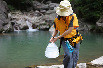 AceCamp Accordion Jerrycans 15L in outdoor use for full water needs.