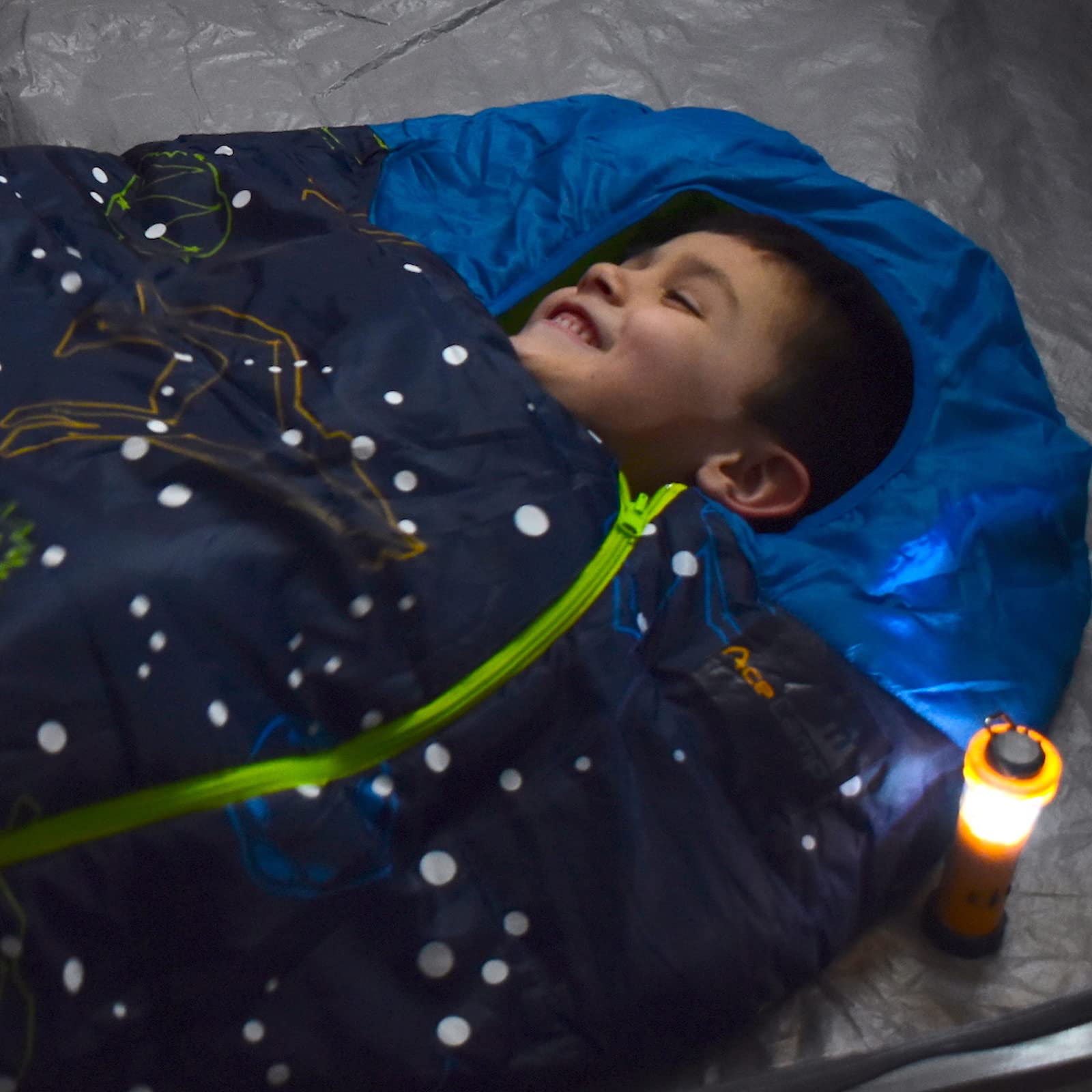 AceCamp water-resistant shell protects against light rain.