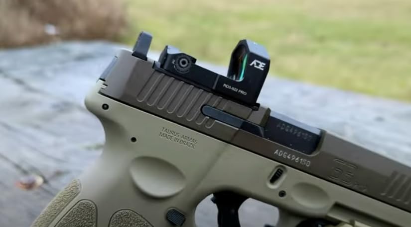RD3-022 Artemis PRO compact red dot on optics-ready platforms.