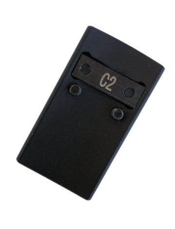 Ade Advanced Optics Sigplate-1 mounted with mini red dot for rapid aiming.
