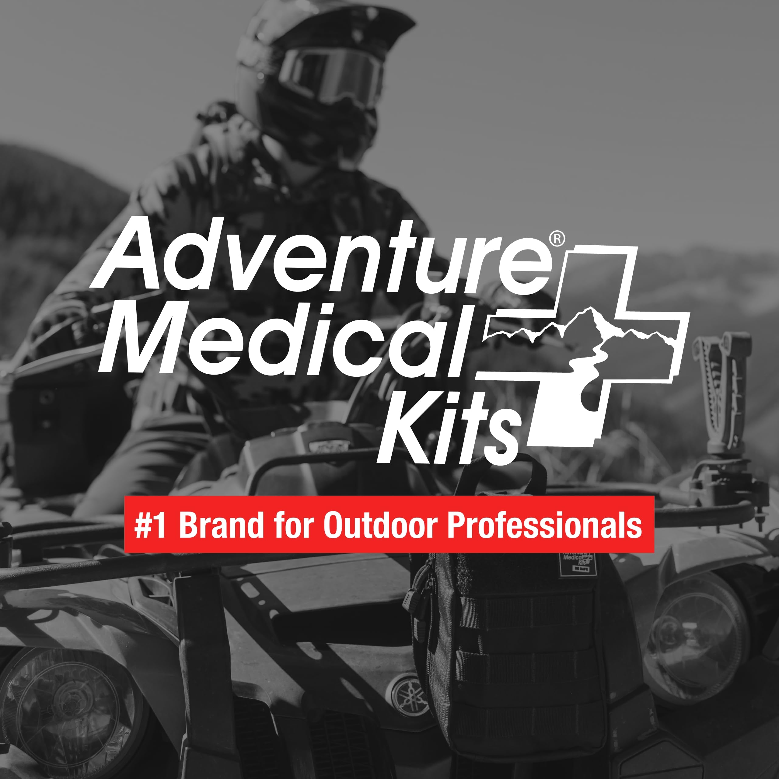 Adventure Medical Molle Bag Trauma Kit 2.0 zipper detail indicates rugged construction