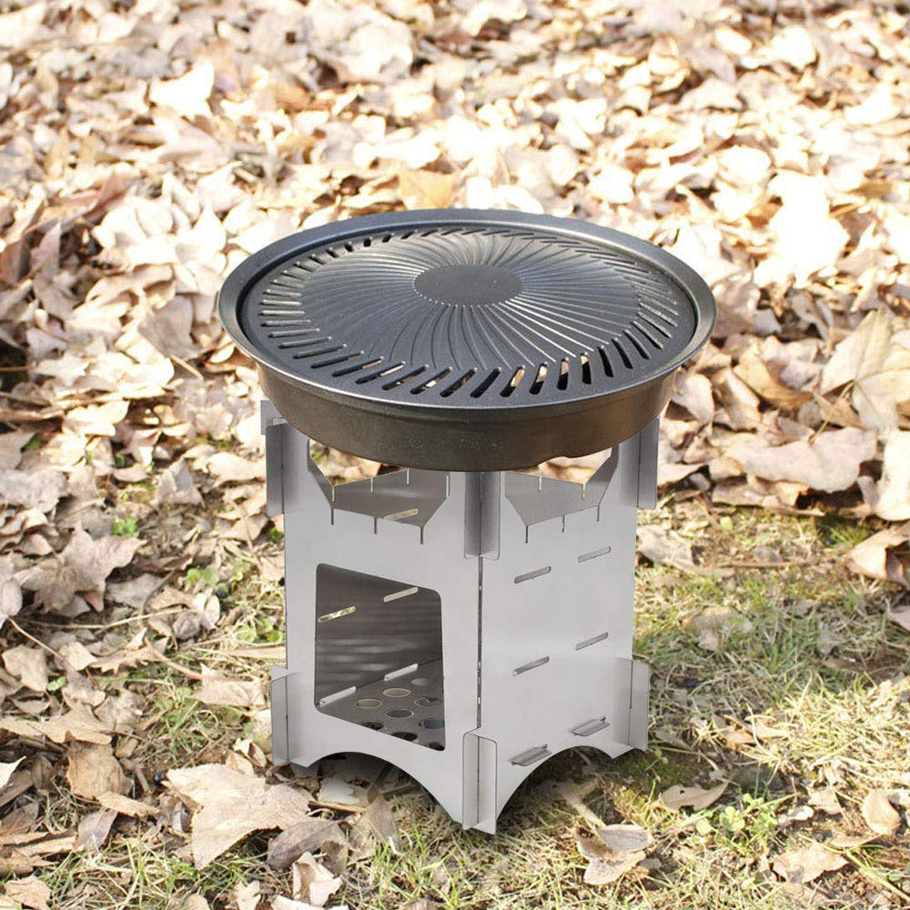 Agatige Outdoor Stove with pot on the stove demonstrates outdoor cooking efficiency.