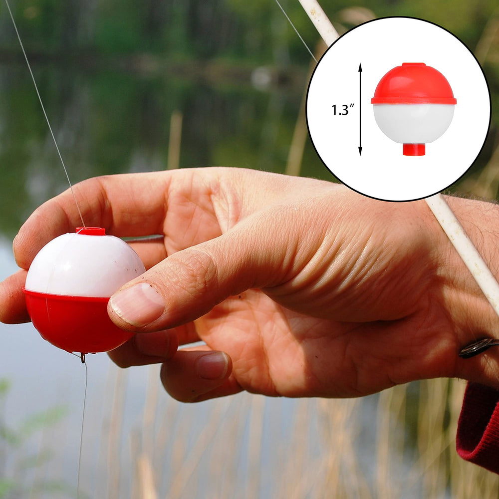 AGOOL compact tackle box with grid separators helps prevent rust and tangles.