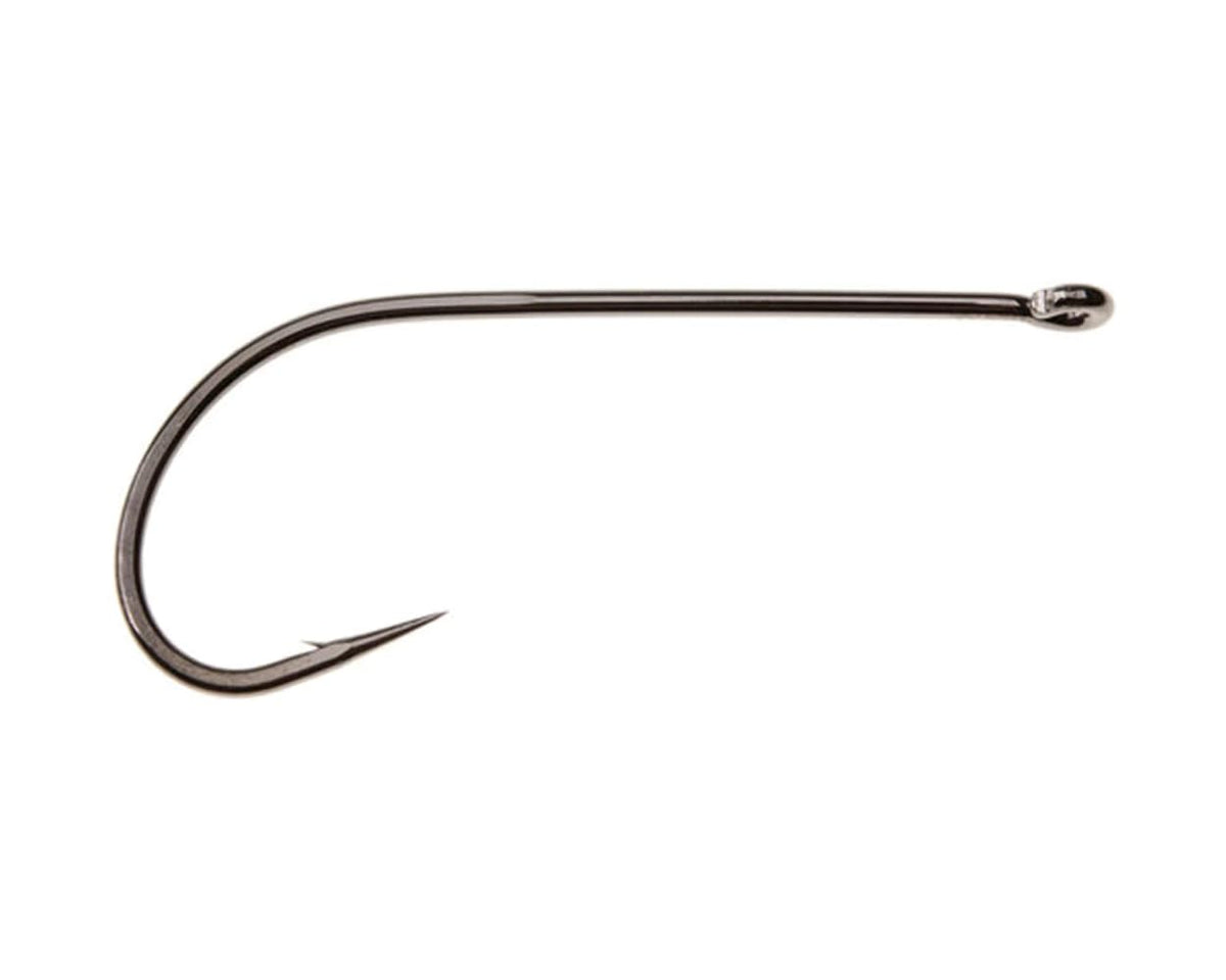 Ahrex PR320 Predator Stinger Hook 6/0 close-up shows black nickel finish and sharpened point for quick penetration