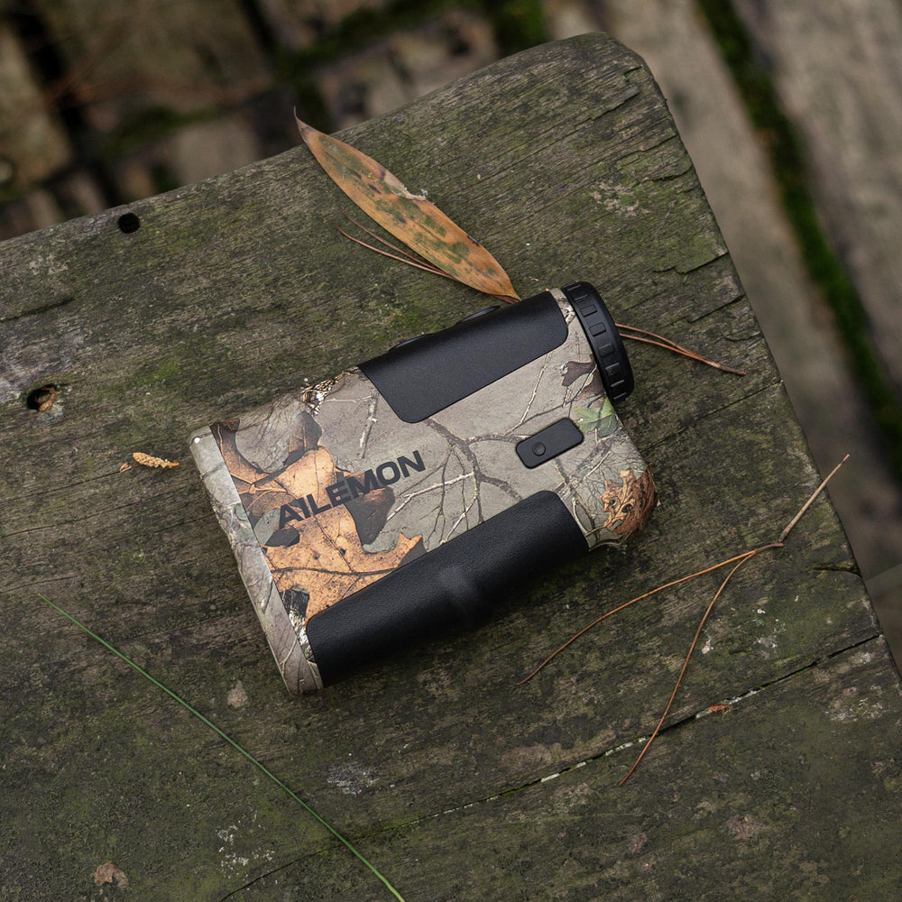 AILEMON AL51 and included accessories ready for travel and field use.