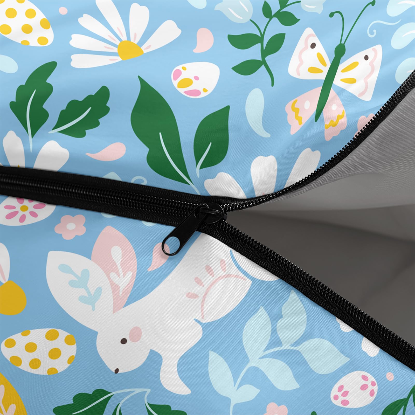 AILONEN sleeping bag adjustable drawstring adapts to individual fit.