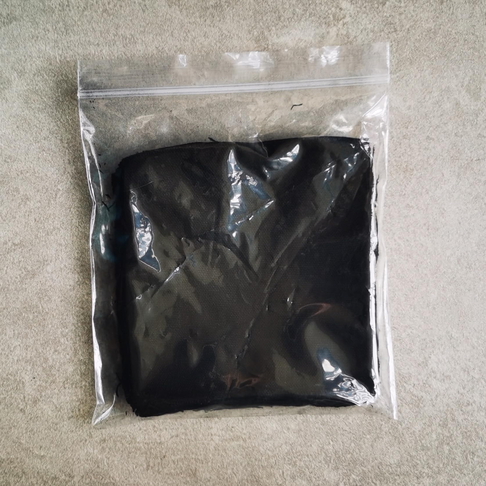Each 4x4 inch cloth ignites quickly even in damp conditions.