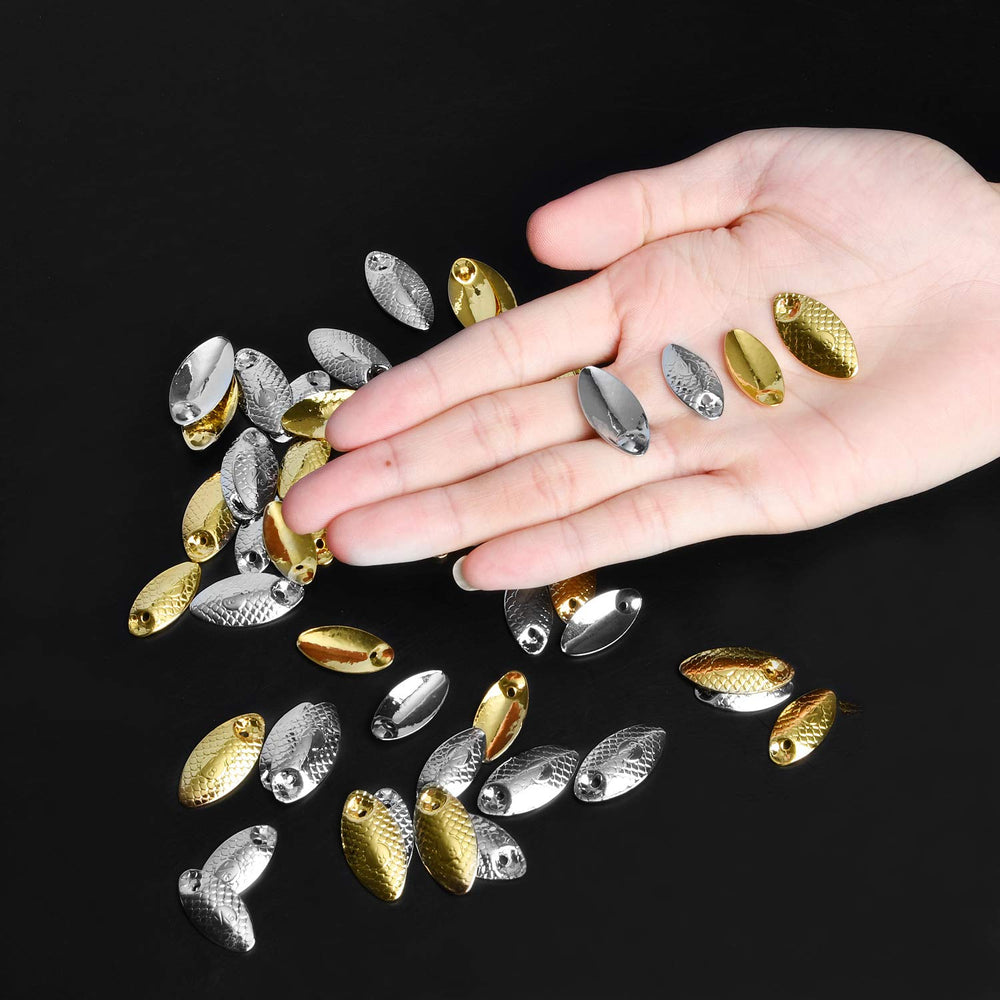 Two-tone Gold and Silver spinner spoons kit contents