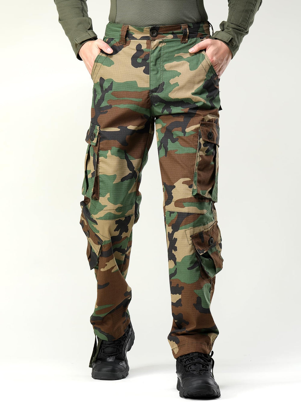 AKHIKING men's camo cargo pants back view showing relaxed fit for all-day comfort.
