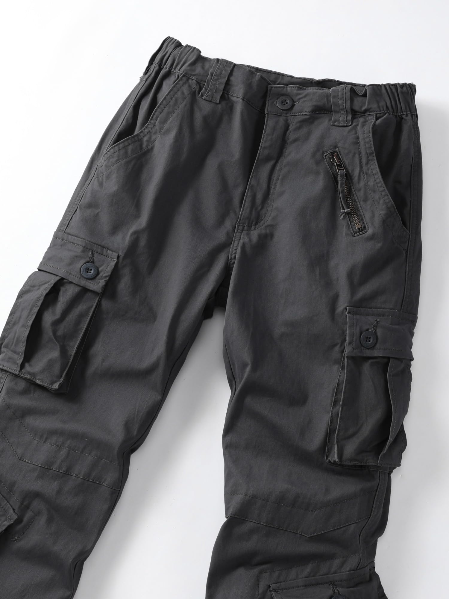 AKHIKING Women's Cargo Pants side pockets for quick access to tools.