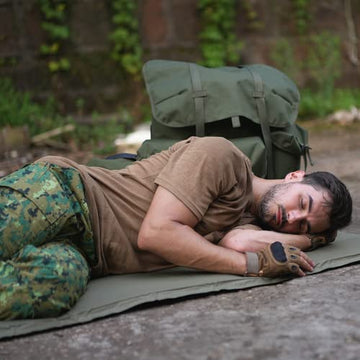 Akmax MT camp mat doubles as quick office break solution for rest.