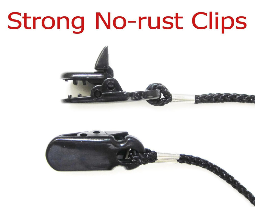 AKOAK clip and cord system offers sturdy grip.