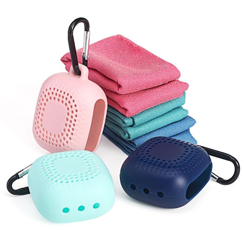 AKOAK easy-care towel dries quickly after washing and use.
