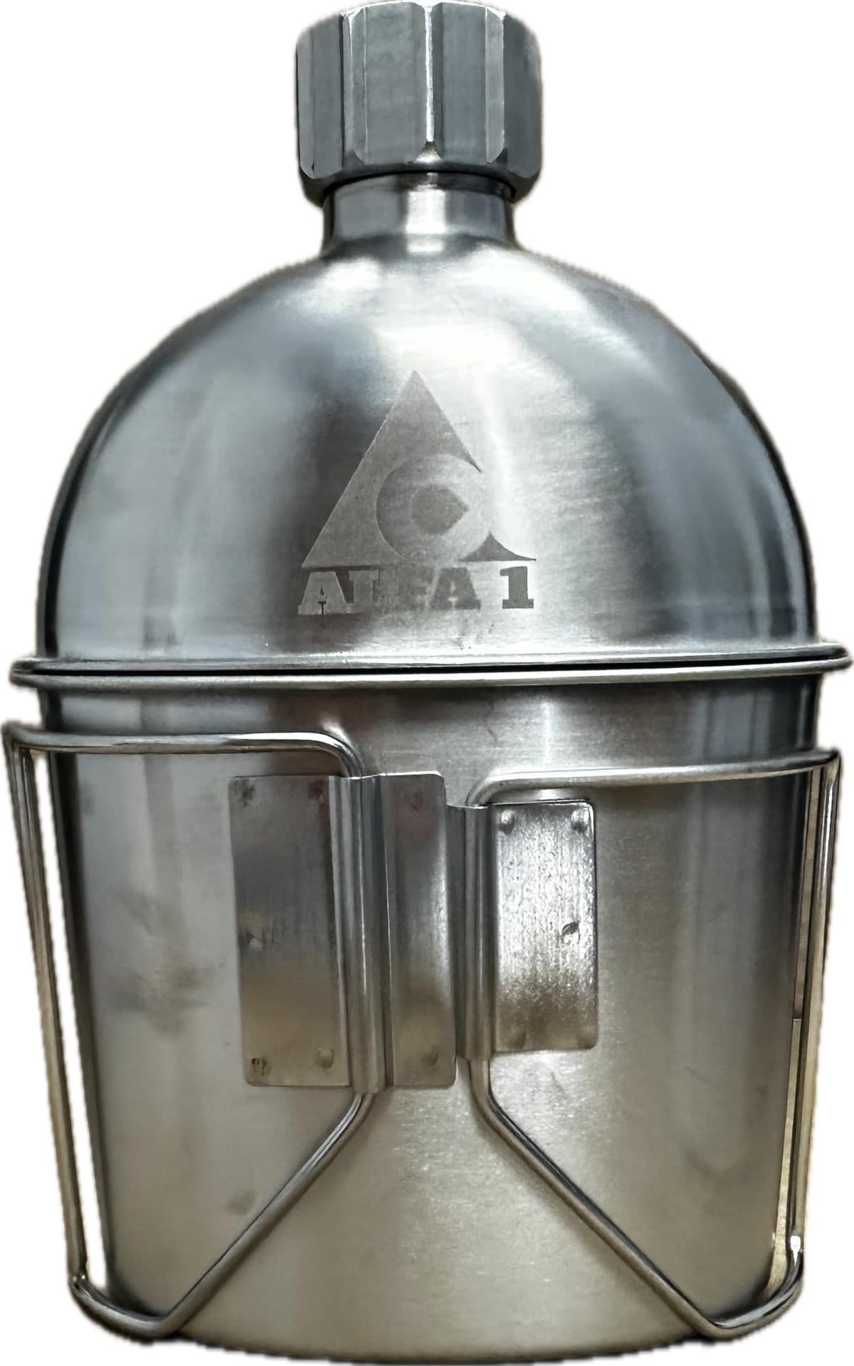 ALFA1 GI canteen body shows durable stainless steel for reliable outdoor hydration.