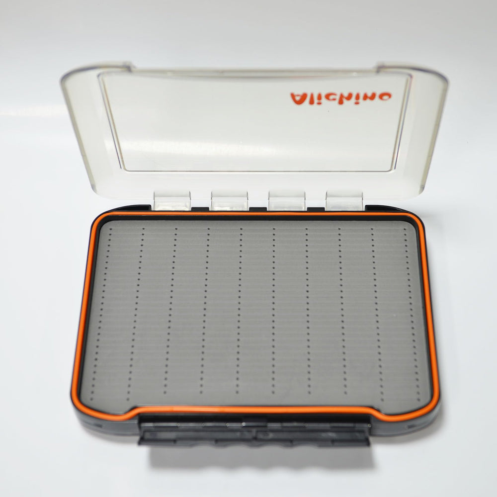 ALICHINO Fly Box clear cover view; identify contents at a glance.