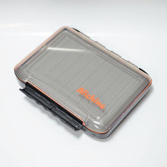 ALICHINO Fly Box silicone seal; waterproof protection in wet conditions.