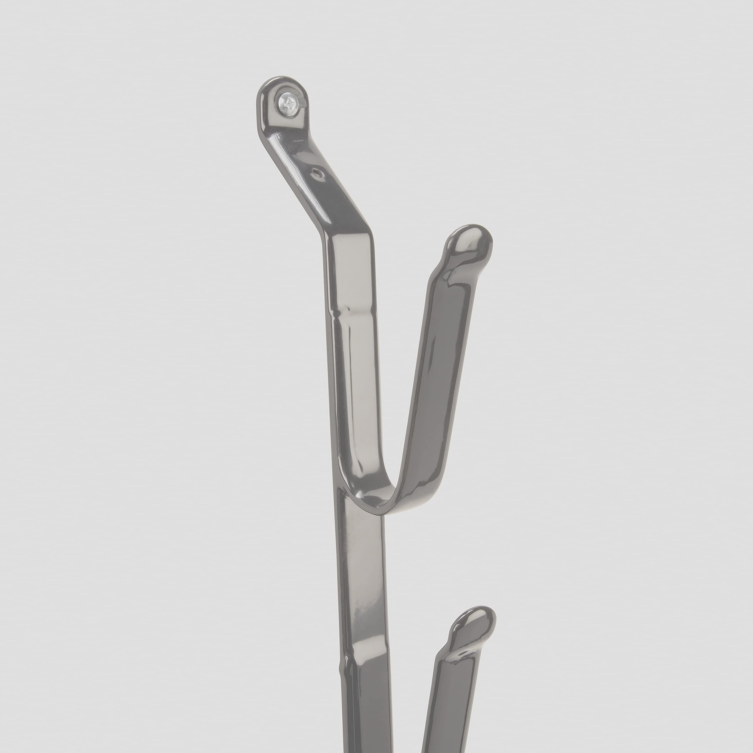 Horizontal gun rack designed to attach to walls or truck rear window