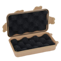 Alomejor Dry Box demonstrates dustproof design shielding gear in dusty settings.