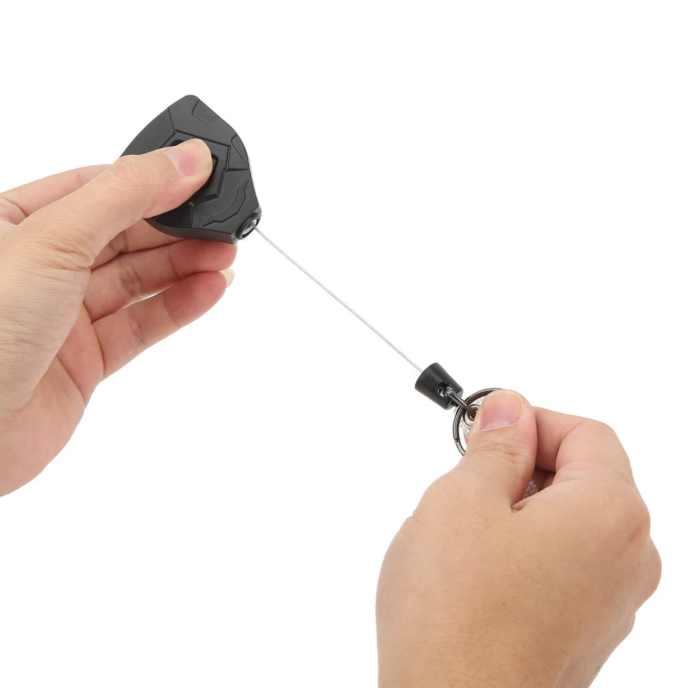 Alomejor two-pack retractable keychains suited for travel